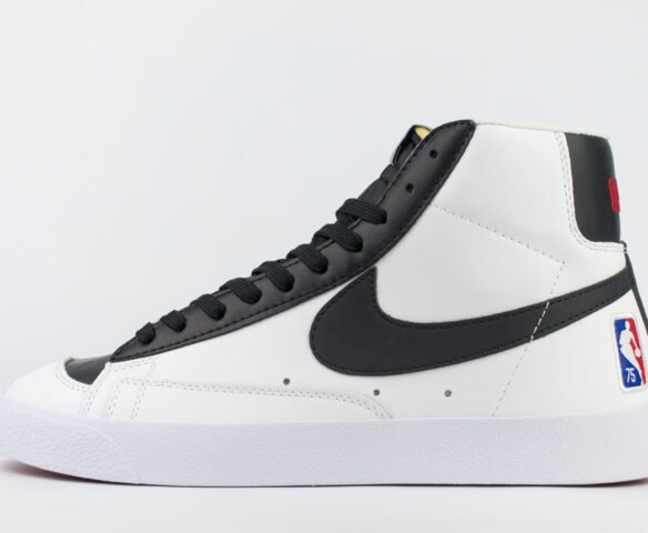 Nike Blazer Mid 77 EMB x NBA new white-black Nike Blazer Mid 77 EMB x NBA new white-black