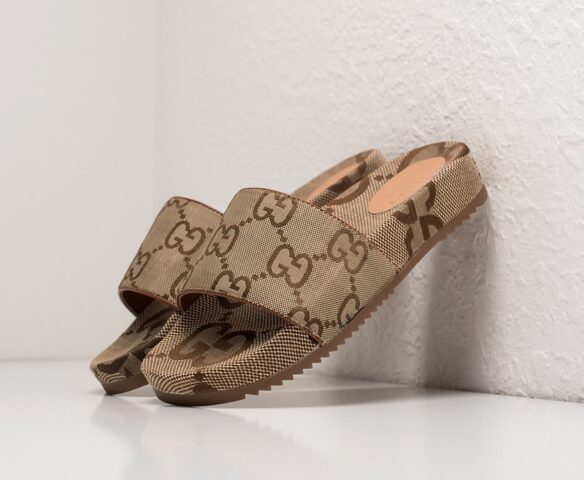 Сланцы Gucci wmn бежевые