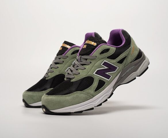 New Balance 990 v3 серые wmn