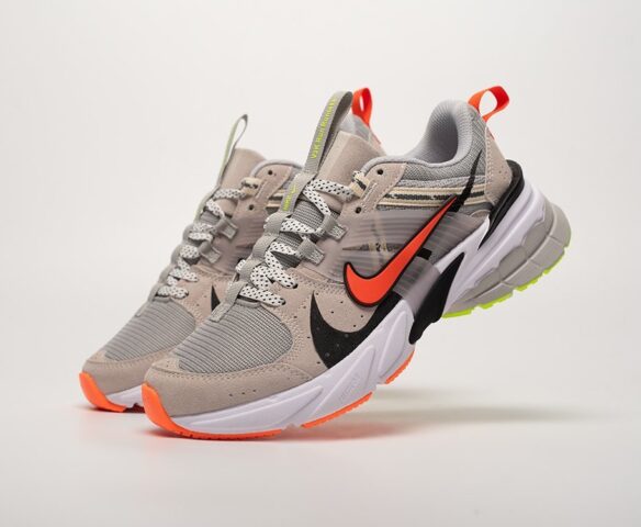 Nike V2K Run QT6 Nike V2K Run QT6