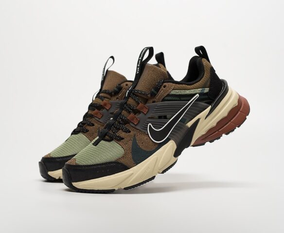 Nike V2K Run QT8 Nike V2K Run QT8