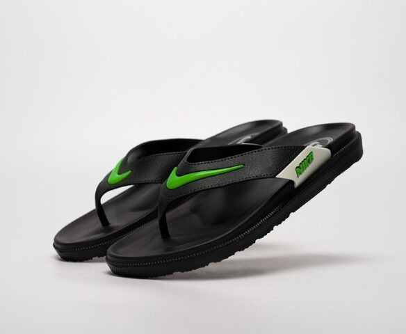 Сланцы Nike QW12 Сланцы Nike QW12