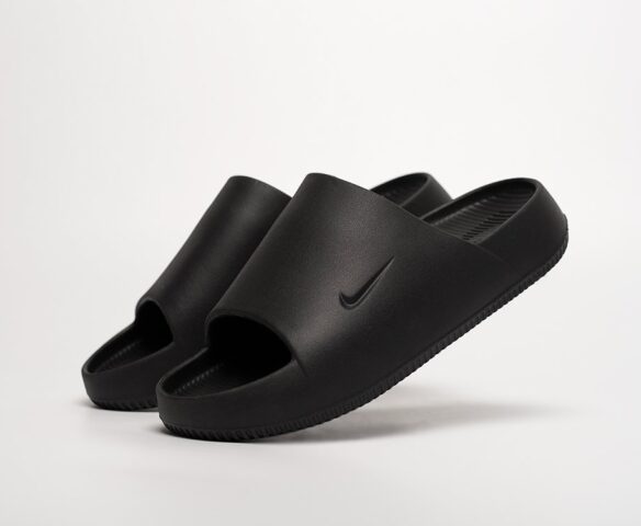 Сланцы Nike Calm Slide black Сланцы Nike Calm Slide black