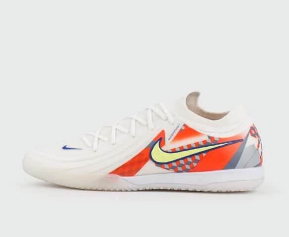 Nike Phantom GX II Elite IC White