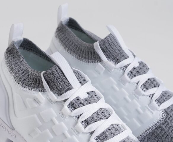 Under Armour HOVR Phantom 1 Белые 45076. Вид 4