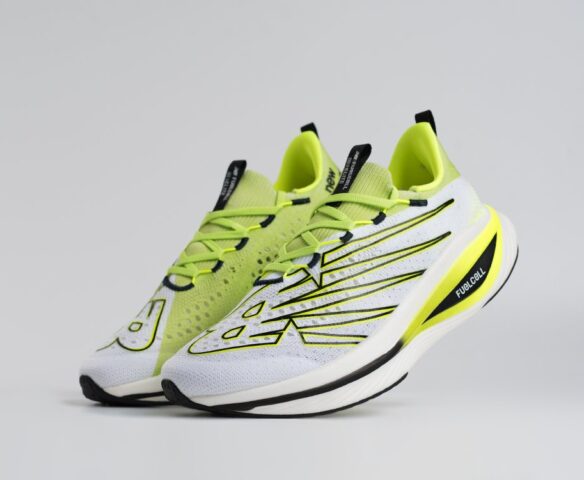 New Balance FuelCell SC Elite v3 Желтые 45062 New Balance FuelCell SC Elite v3 Желтые 45062