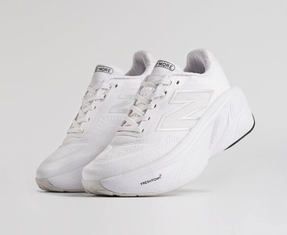 New Balance Fresh Foam X More Trail v5 Белые 45632 New Balance Fresh Foam X More Trail v5 Белые 45632